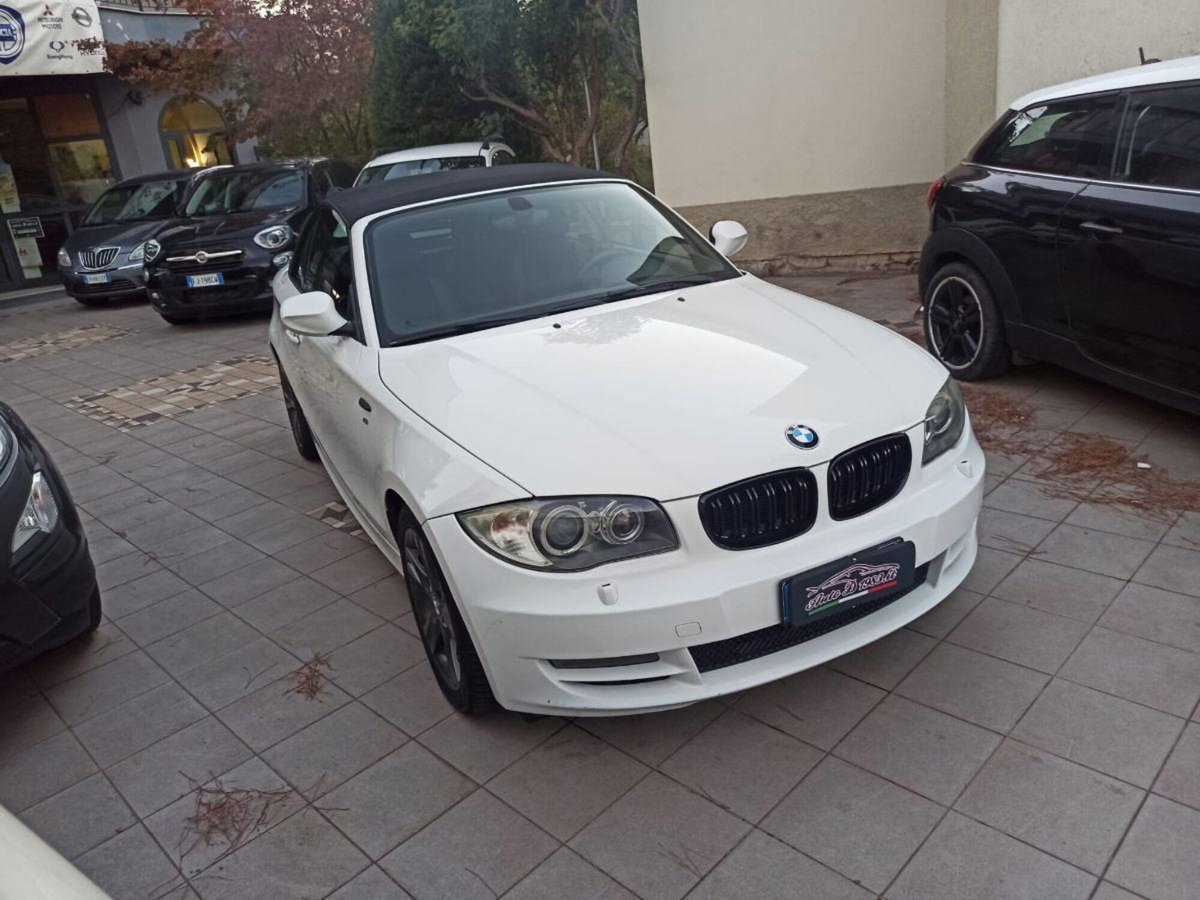 BMW Serie 1 Cabrio 118d  Futura (6)