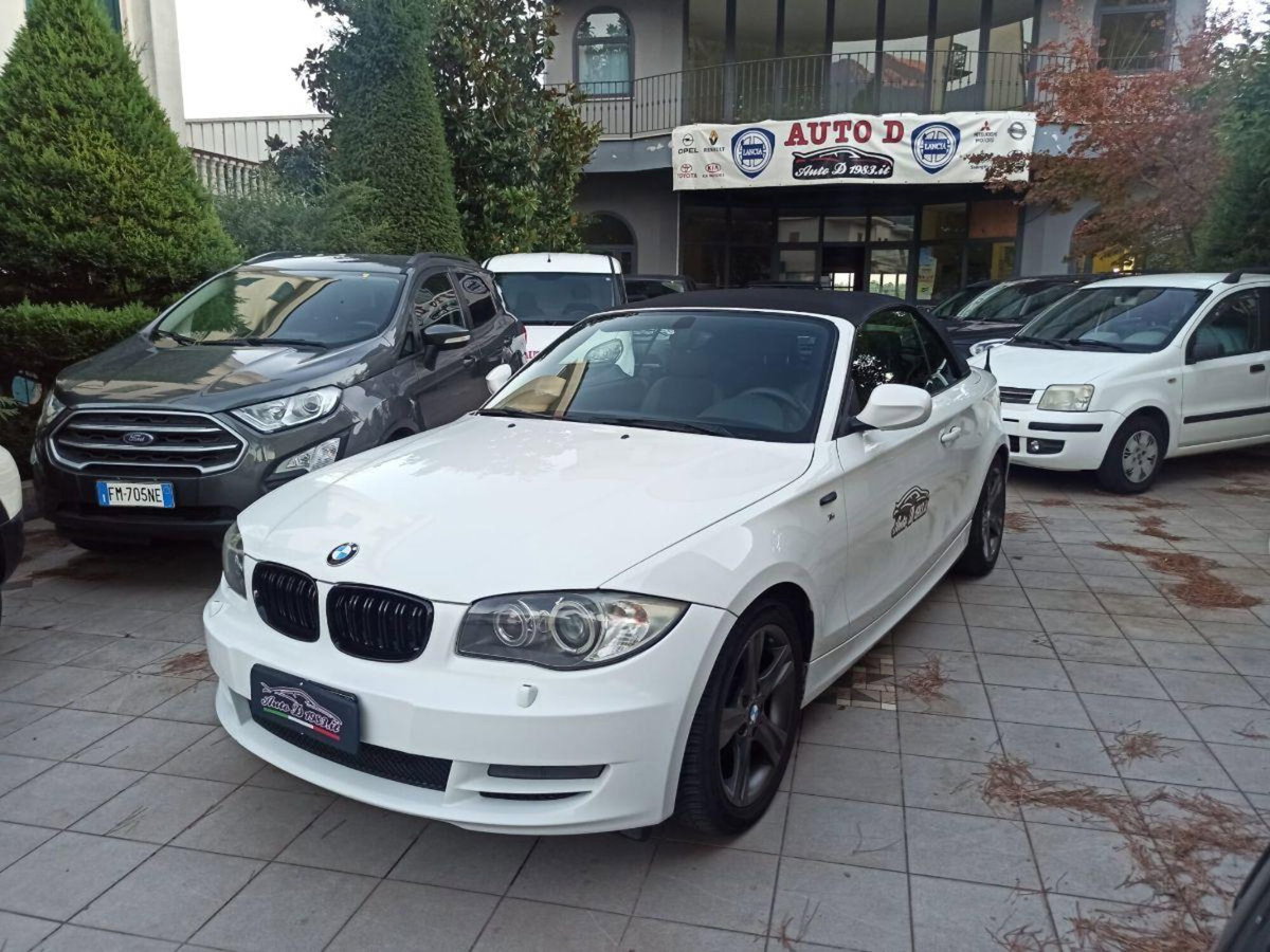 BMW Serie 1 Cabrio 118d  Futura (7)