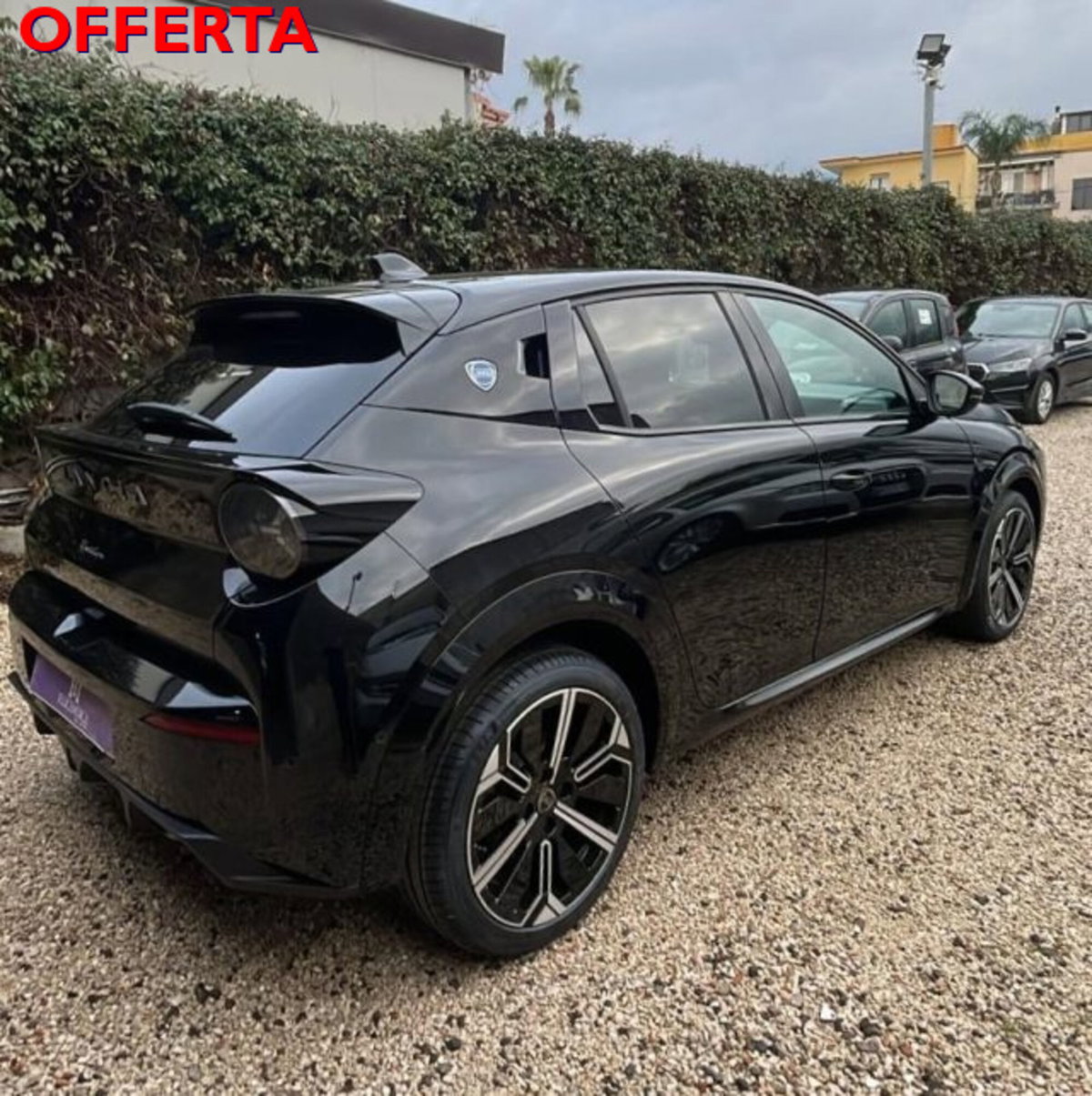 Lancia Ypsilon 1.2 mhev Edizione Limitata Cassina e-dct (7)
