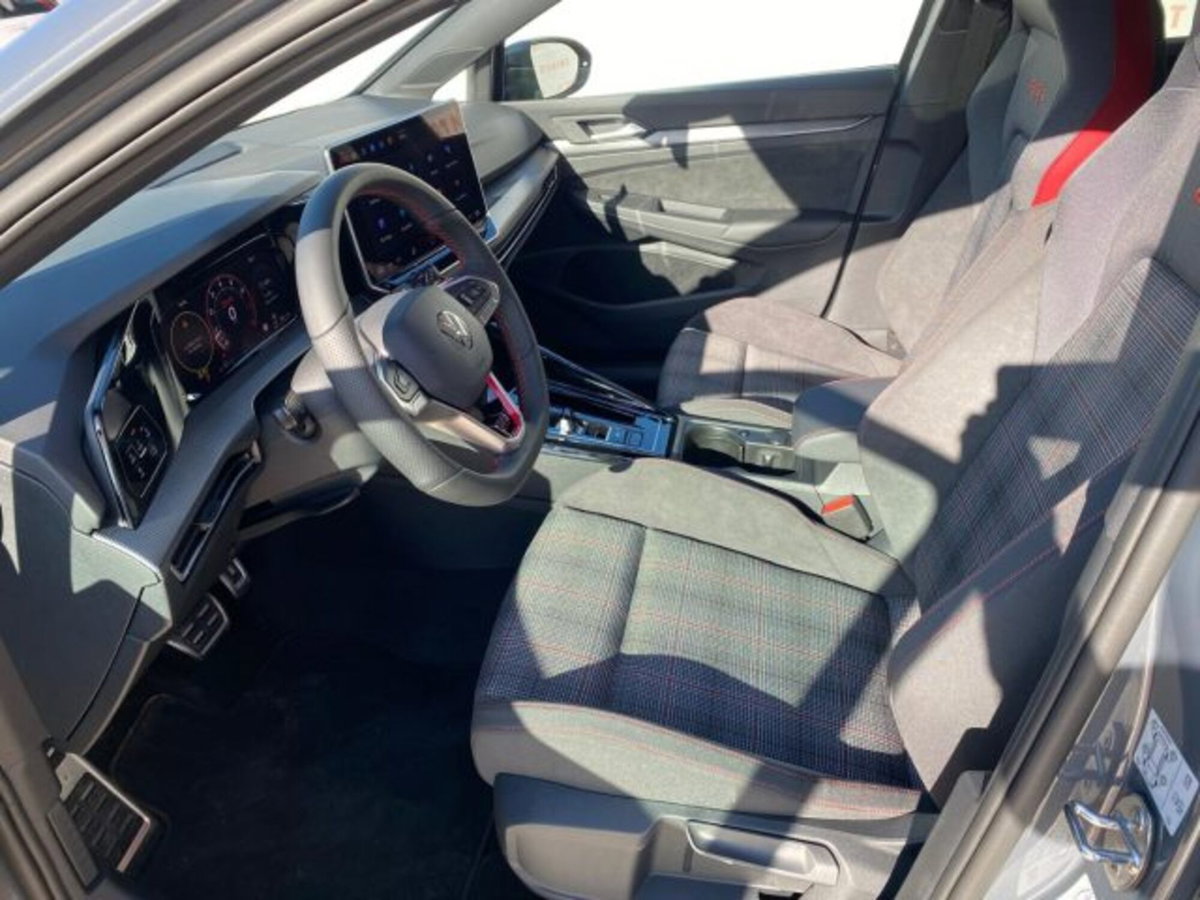 Volkswagen Golf 2.0 tsi GTI 265cv dsg (12)