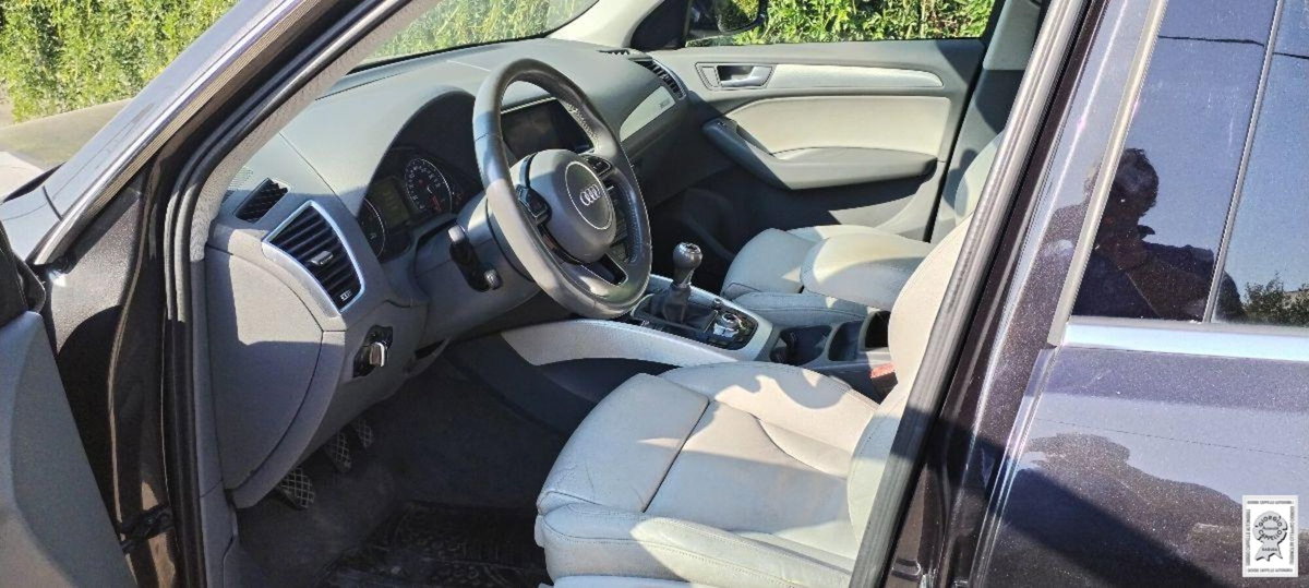 Audi Q5 2.0 TDI 177 CV quattro Advanced (10)
