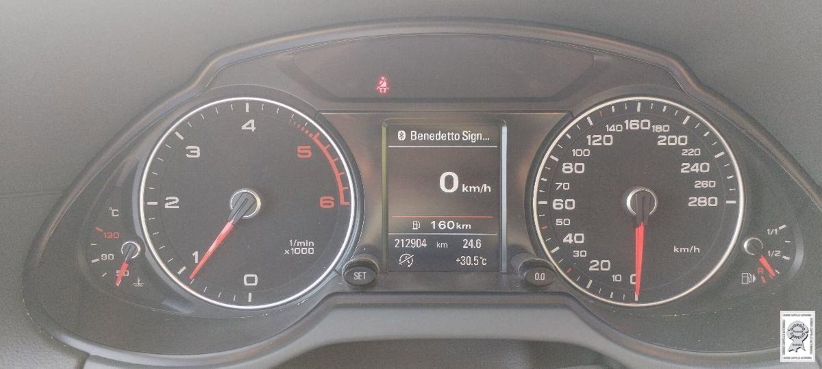 Audi Q5 2.0 TDI 177 CV quattro Advanced (8)