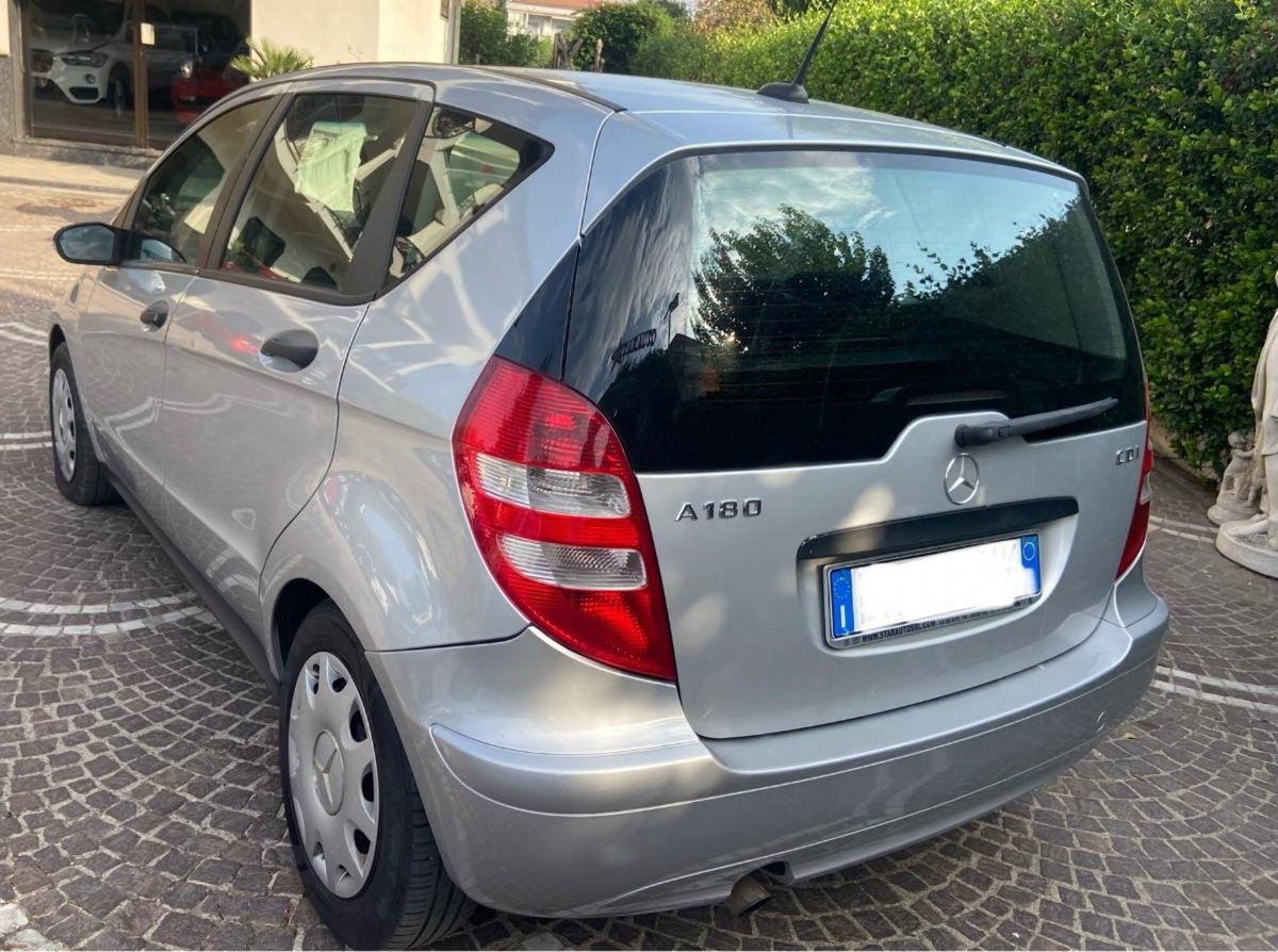 Mercedes-Benz Classe A 180 CDI (3)