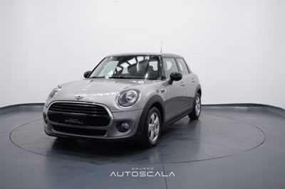 MINI Mini 1.5 Cooper D Business 5 porte usata