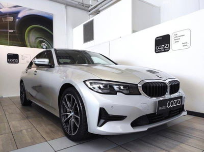 BMW Serie 3 330d 48V xDrive Business Advantage usata