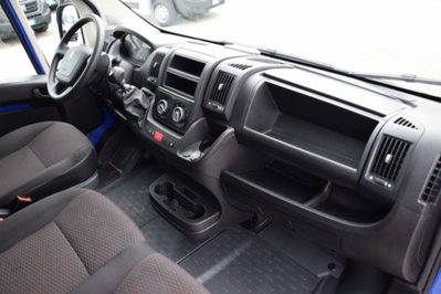 Peugeot Boxer Furgone 435 L2H2 2.2 bluehdi 140cv S&S (14)