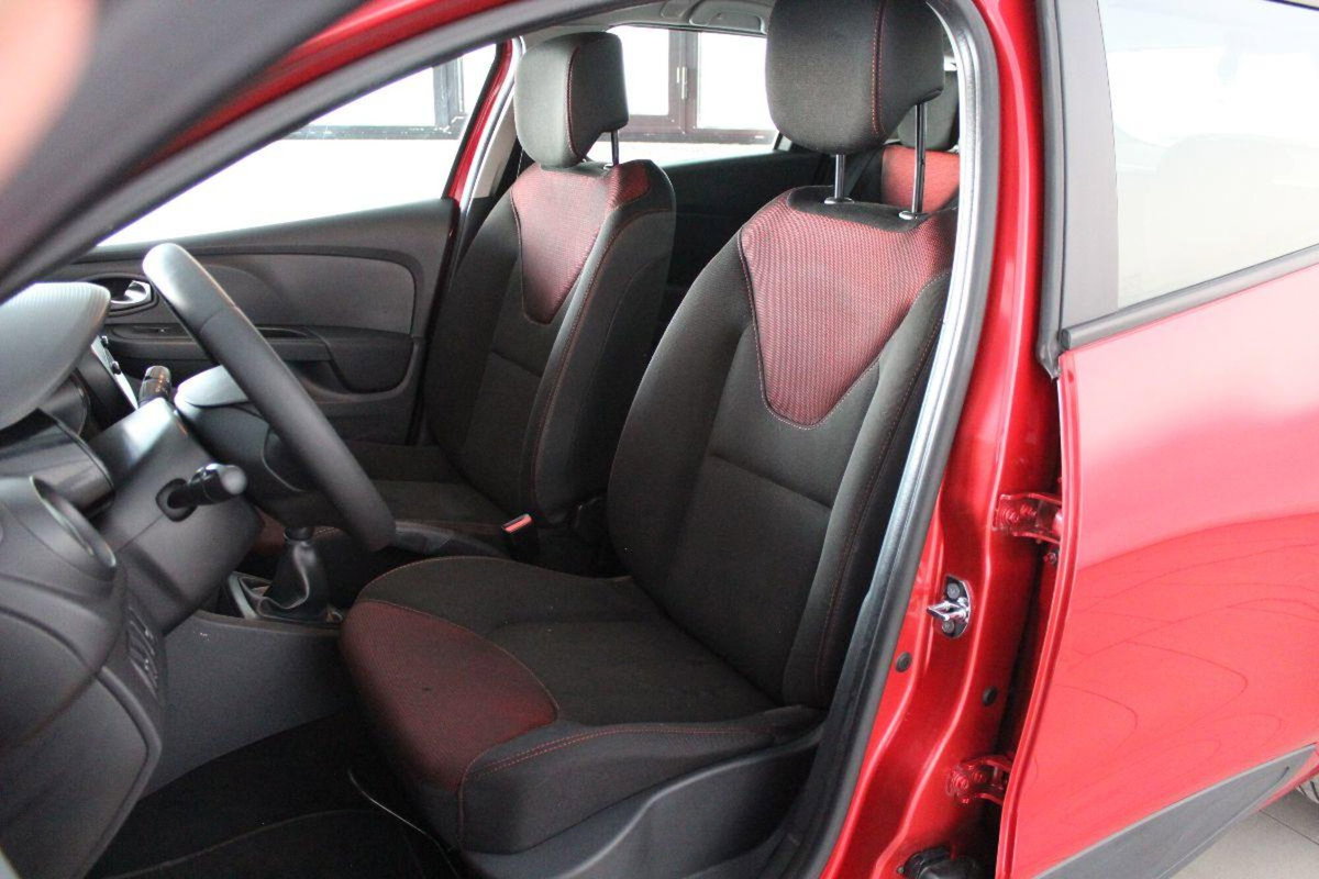 Renault Clio Sporter 1.5 dCi 8V 75CV Live (12)