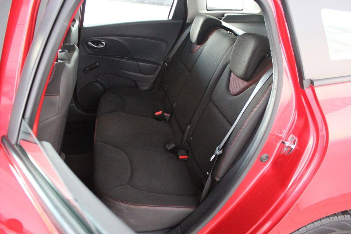 Renault Clio Sporter 1.5 dCi 8V 75CV Live (13)