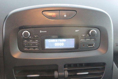 Renault Clio Sporter 1.5 dCi 8V 75CV Live (14)