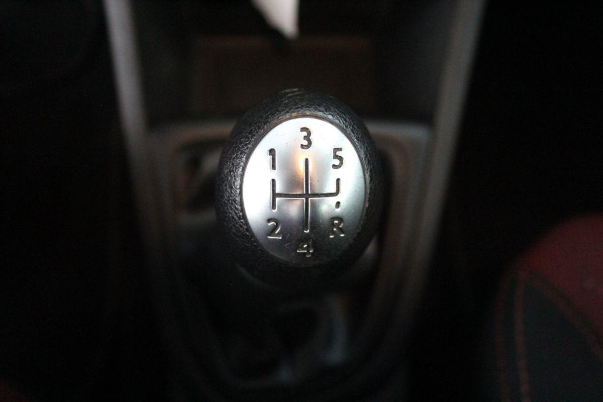 Renault Clio Sporter 1.5 dCi 8V 75CV Live (16)