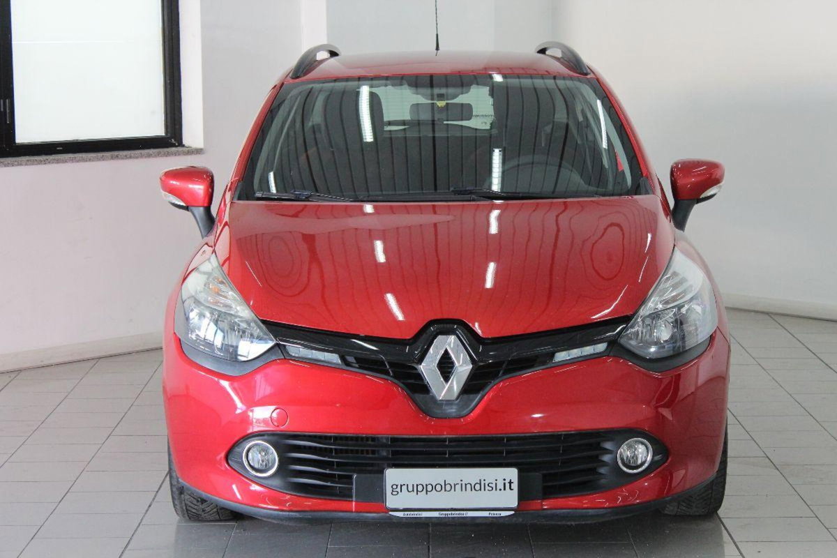 Renault Clio Sporter 1.5 dCi 8V 75CV Live (2)