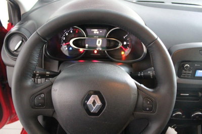 Renault Clio Sporter 1.5 dCi 8V 75CV Live (8)