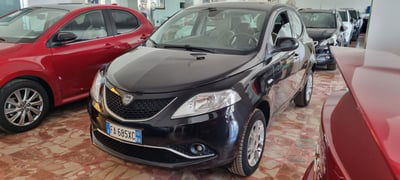 Lancia Ypsilon 0.9 TwinAir 85 CV 5 porte Metano Ecochic Gold  usata