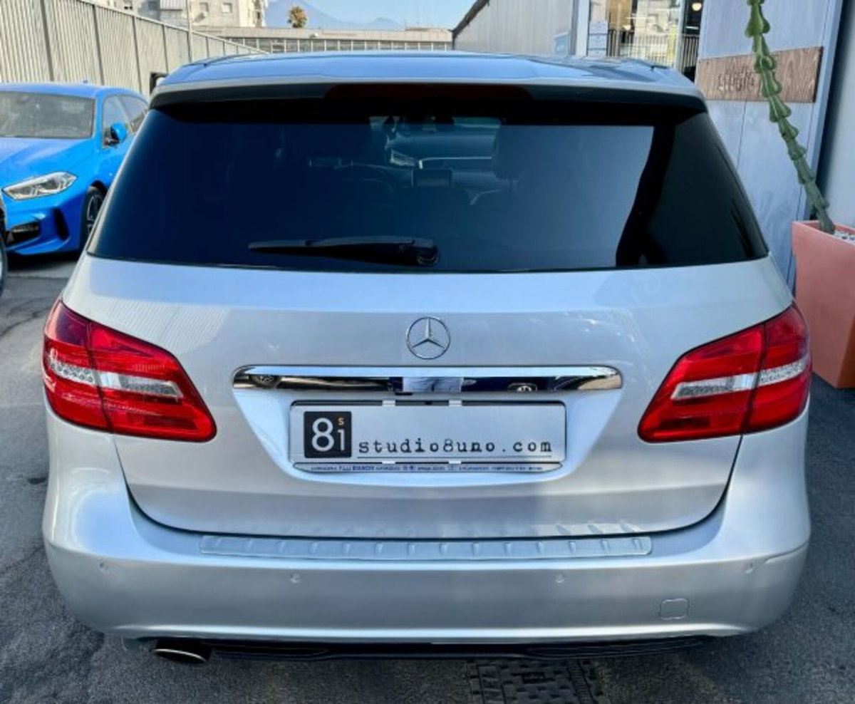 Mercedes-Benz Classe B 200 CDI BlueEFFICIENCY Premium (3)