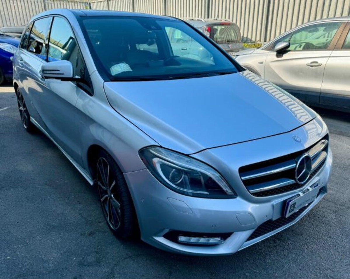 Mercedes-Benz Classe B 200 CDI BlueEFFICIENCY Premium (5)