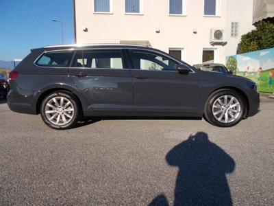 Volkswagen Passat Variant 1.6 TDI SCR DSG Business BMT (5)