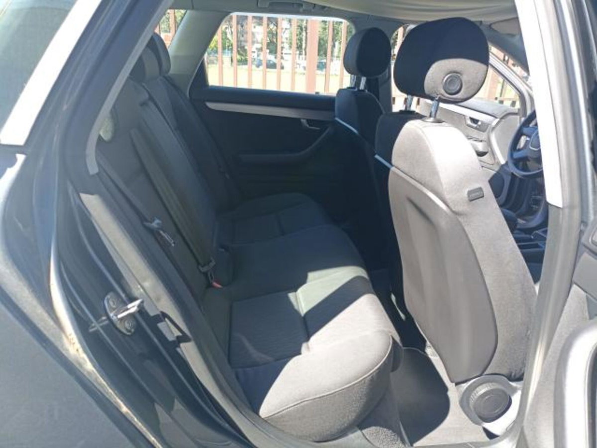 Audi A4 Avant 2.0 TDI 190 CV clean diesel quattro edition (11)