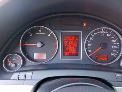 Audi A4 Avant 2.0 TDI 190 CV clean diesel quattro edition (6)
