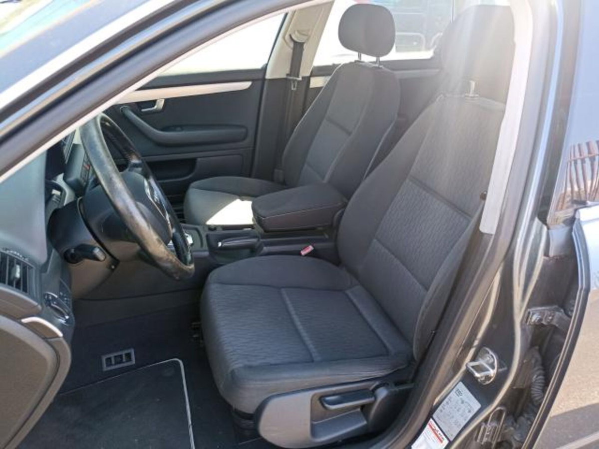 Audi A4 Avant 2.0 TDI 190 CV clean diesel quattro edition (10)
