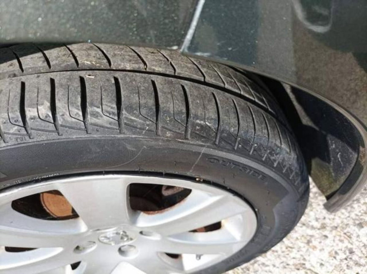 Peugeot 207 HDi 110CV 5p. XS (8)
