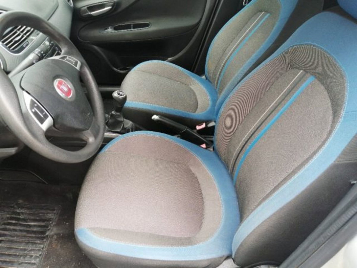Fiat Punto Evo 1.3 Mjt 95 CV DPF 5 porte S&S Dualogic Dynamic (10)