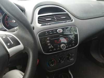Fiat Punto Evo 1.3 Mjt 95 CV DPF 5 porte S&S Dualogic Dynamic (11)