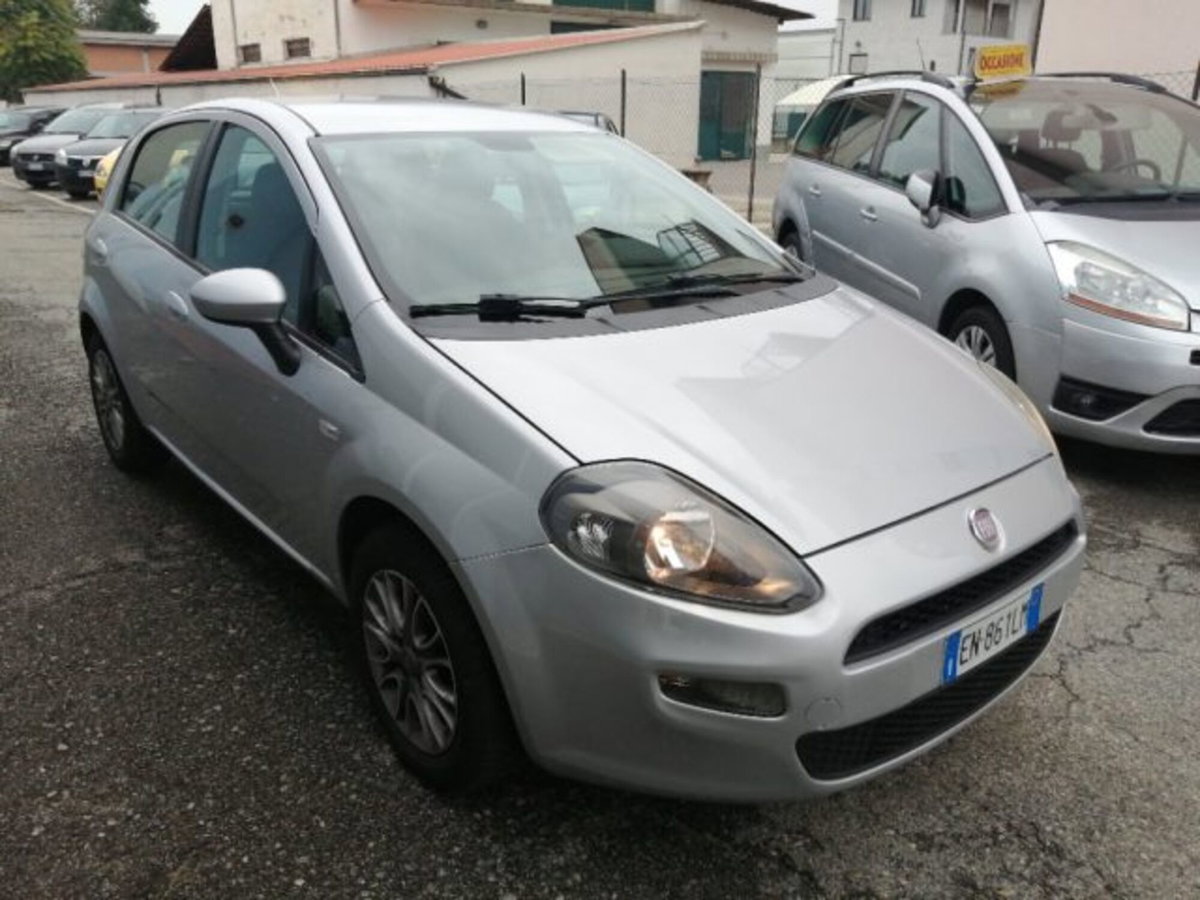 Fiat Punto Evo 1.3 Mjt 95 CV DPF 5 porte S&S Dualogic Dynamic (3)