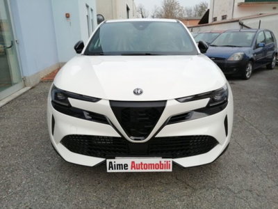 Alfa Romeo Junior 1.2 ibrida Speciale 145cv edct6 (2)