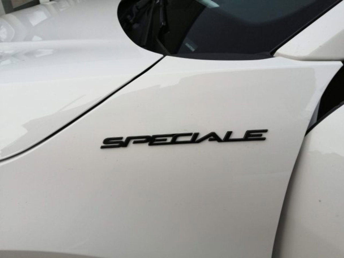 Alfa Romeo Junior 1.2 ibrida Speciale 145cv edct6 (8)