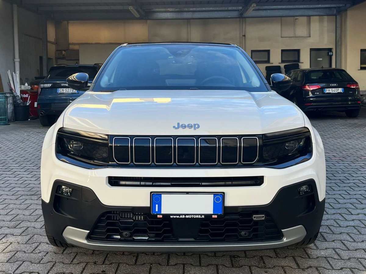 Jeep Avenger 1.2 turbo Summit fwd 100cv (2)