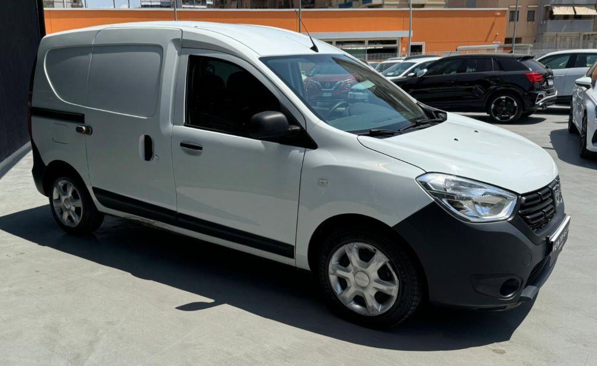 Dacia Dokker Pick-up SCe 110 CV GPL Pick-Up (2)
