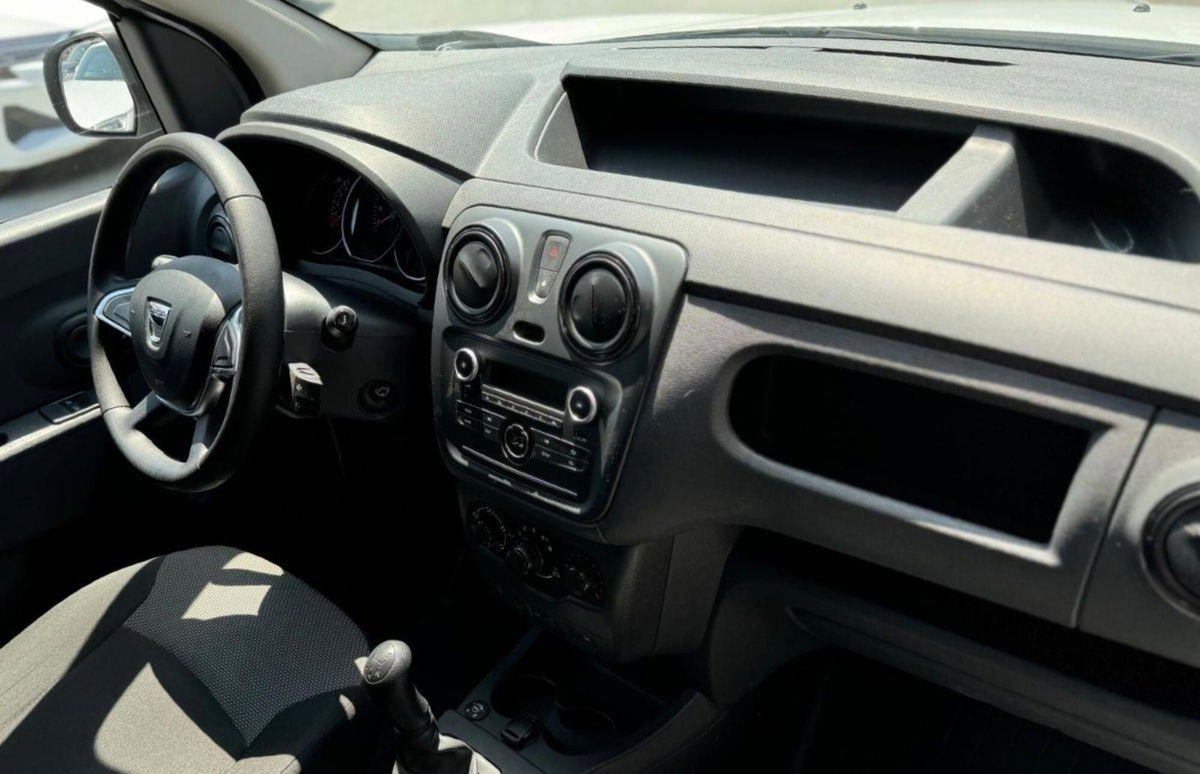Dacia Dokker Pick-up SCe 110 CV GPL Pick-Up (6)