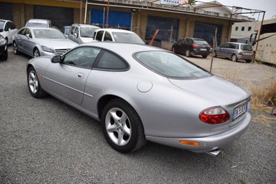 Jaguar XK8 4.0 Coupé (10)