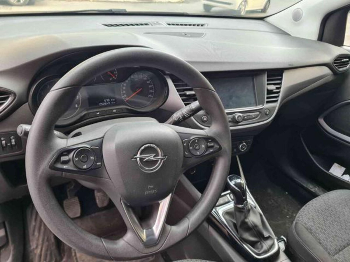 Opel Crossland X 1.2 12V Innovation (7)