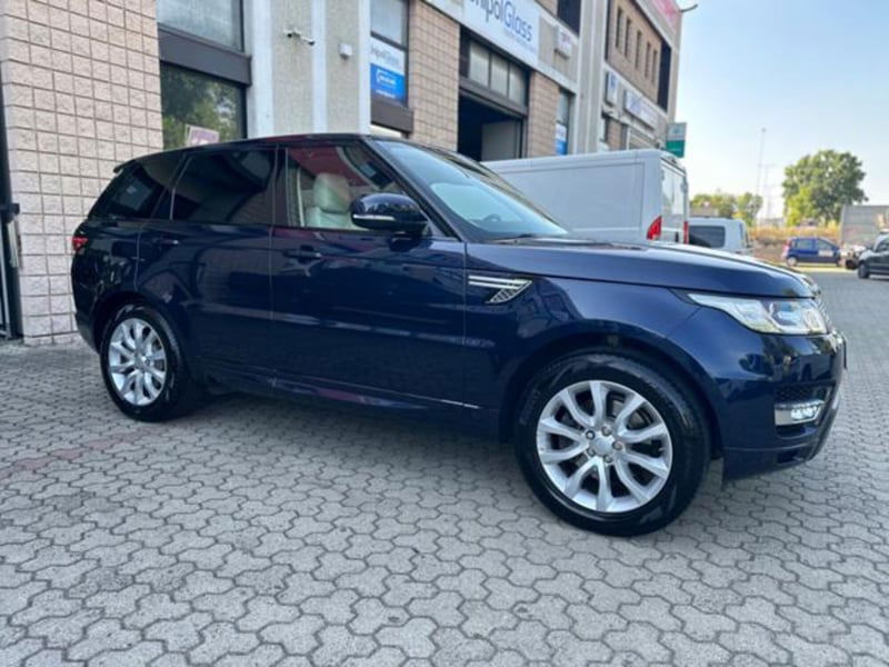 Land Rover Range Rover Sport 3.0 TDV6 HSE