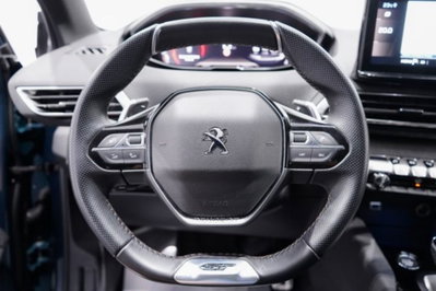 Peugeot 5008 PureTech Turbo 130 S&S EAT8 GT (13)