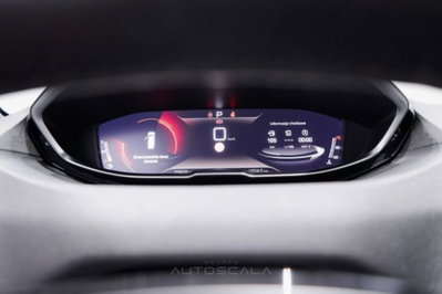 Peugeot 5008 PureTech Turbo 130 S&S EAT8 GT (14)