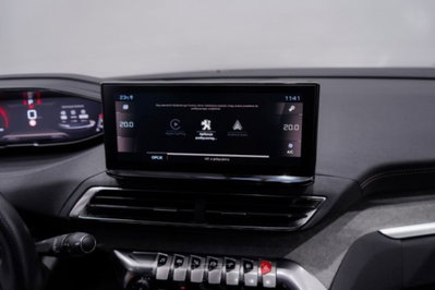 Peugeot 5008 PureTech Turbo 130 S&S EAT8 GT (16)