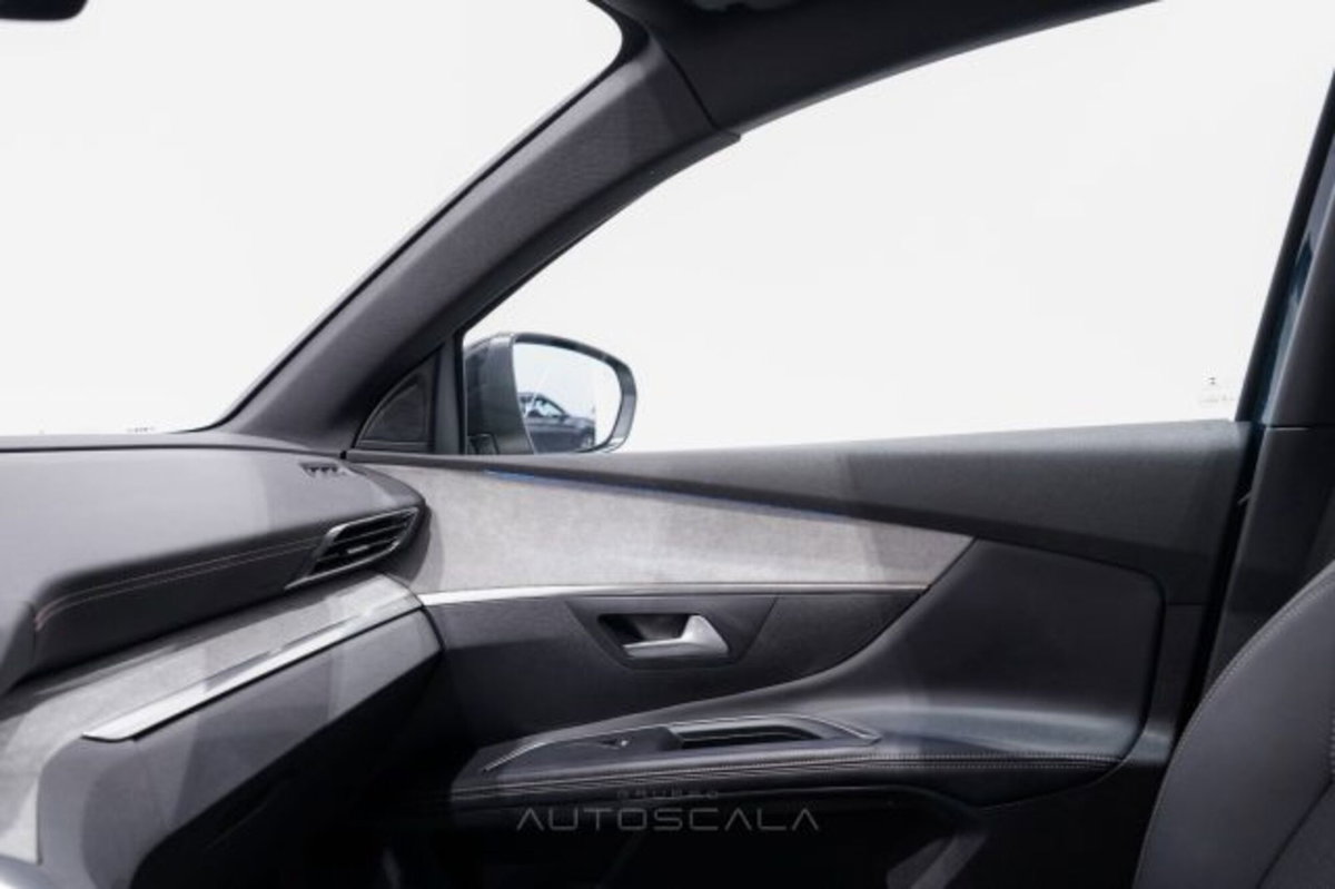 Peugeot 5008 PureTech Turbo 130 S&S EAT8 GT (20)