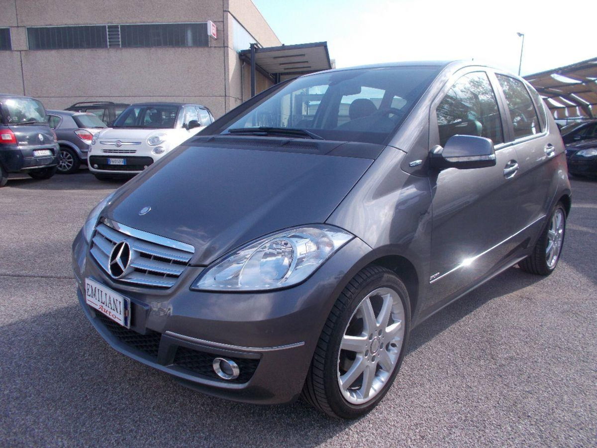 Mercedes-Benz Classe A 160 BlueEFFICIENCY (2)