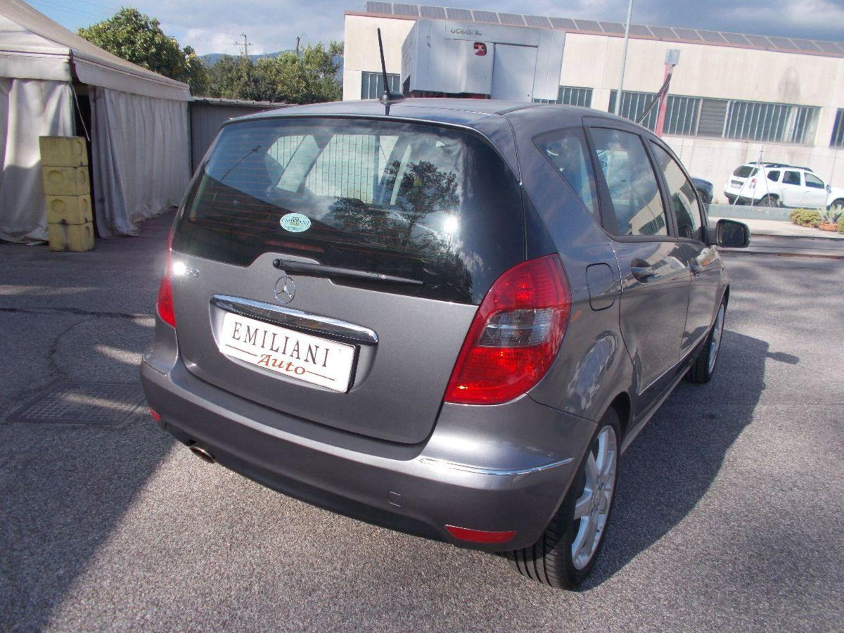 Mercedes-Benz Classe A 160 BlueEFFICIENCY (3)