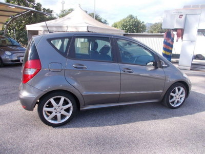 Mercedes-Benz Classe A 160 BlueEFFICIENCY (4)