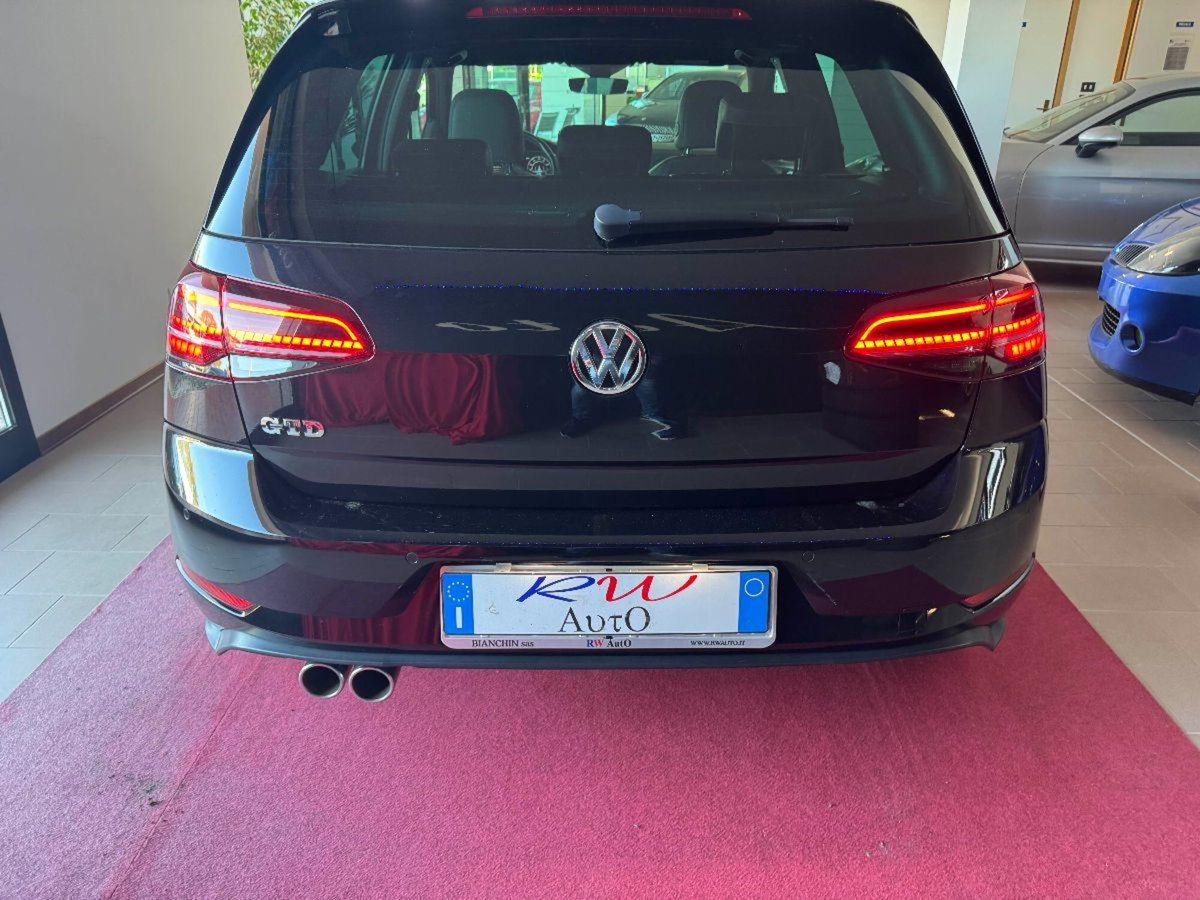 Volkswagen Golf GTD 2.0 TDI DSG 5p. BlueMotion Technology (4)