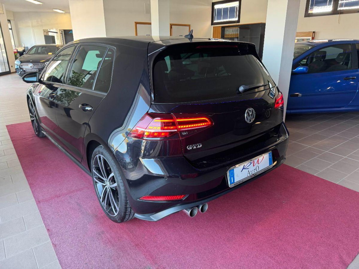 Volkswagen Golf GTD 2.0 TDI DSG 5p. BlueMotion Technology (7)