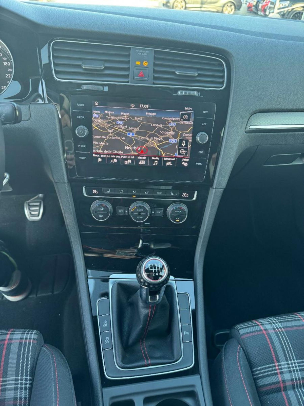 Volkswagen Golf GTI Performance 2.0 TSI DSG 5p. BlueMotion Technology (13)