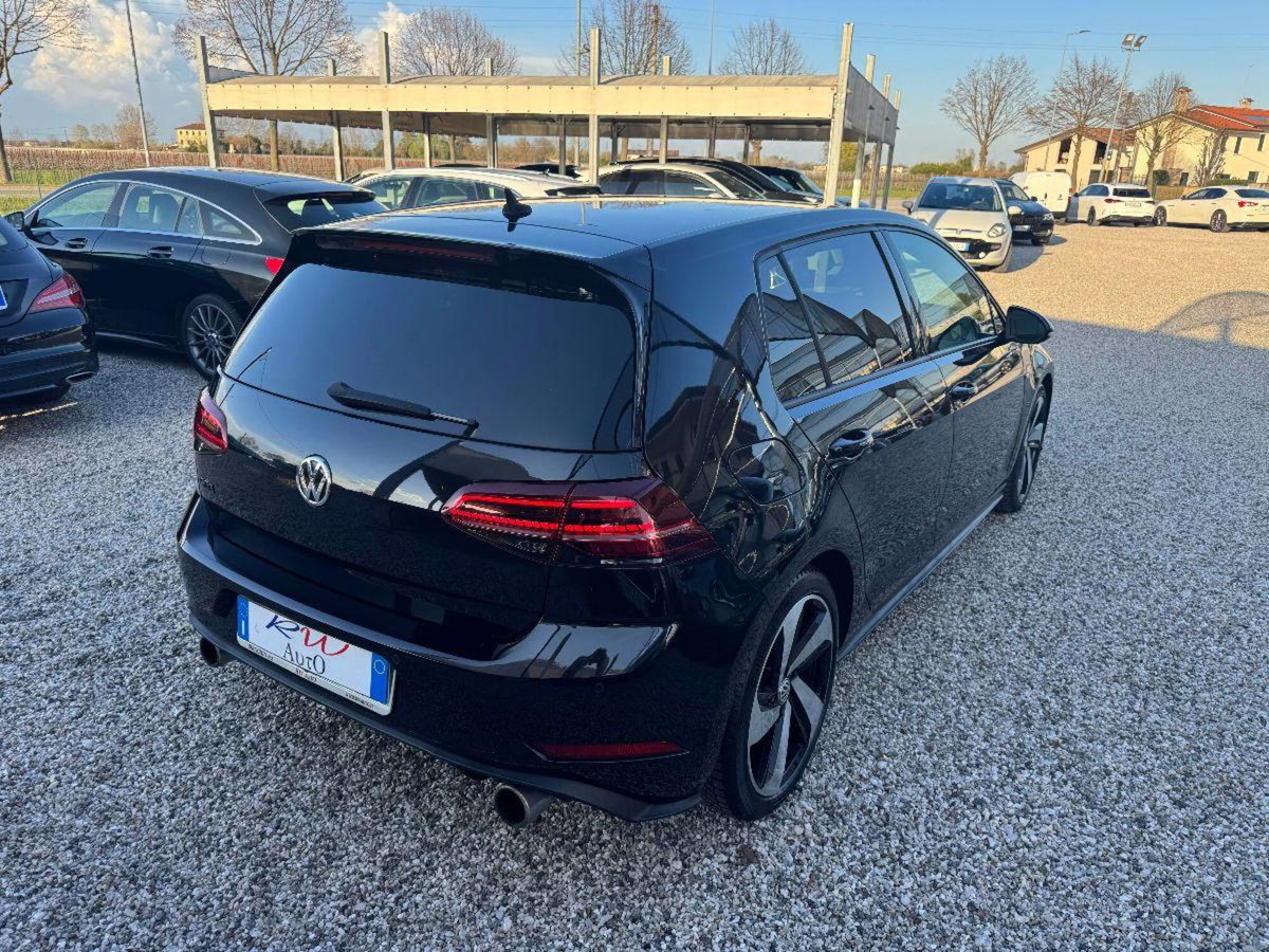Volkswagen Golf GTI Performance 2.0 TSI DSG 5p. BlueMotion Technology (5)