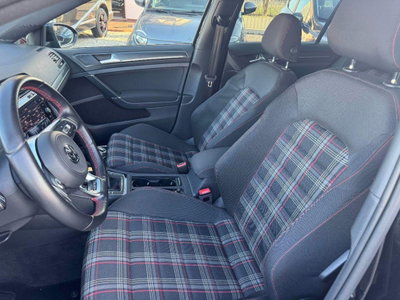 Volkswagen Golf GTI Performance 2.0 TSI DSG 5p. BlueMotion Technology (8)