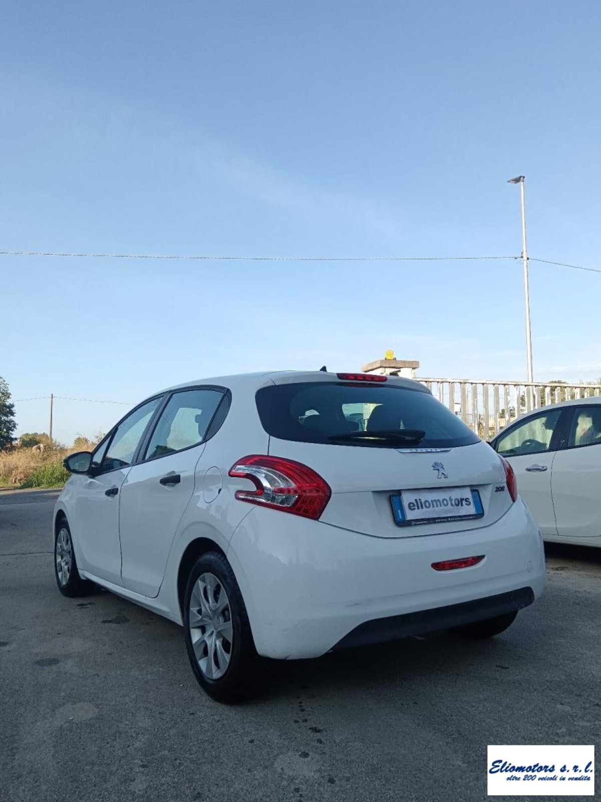 Peugeot 208 VTi 68 CV 5 porte Active (8)