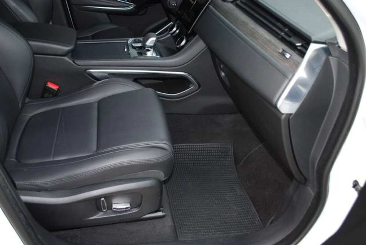 Jaguar F-Pace 2.0 D 163 CV AWD aut. (13)