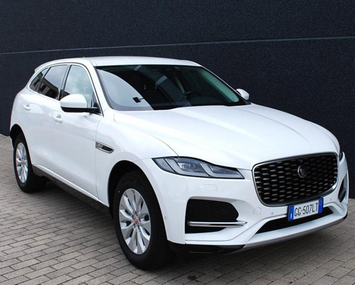 Jaguar F-Pace 2.0 D 163 CV AWD aut. (9)